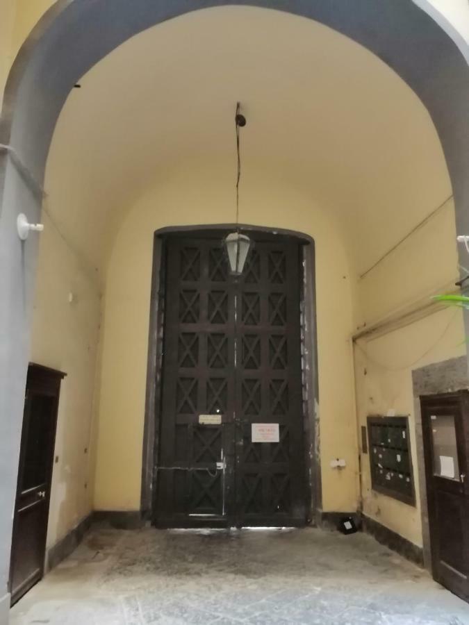 Ad Un Passo Dal Duomo "2" Appartement Napels Buitenkant foto