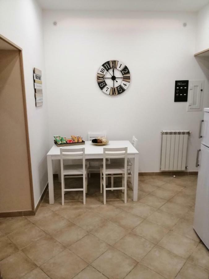 Ad Un Passo Dal Duomo "2" Appartement Napels Buitenkant foto