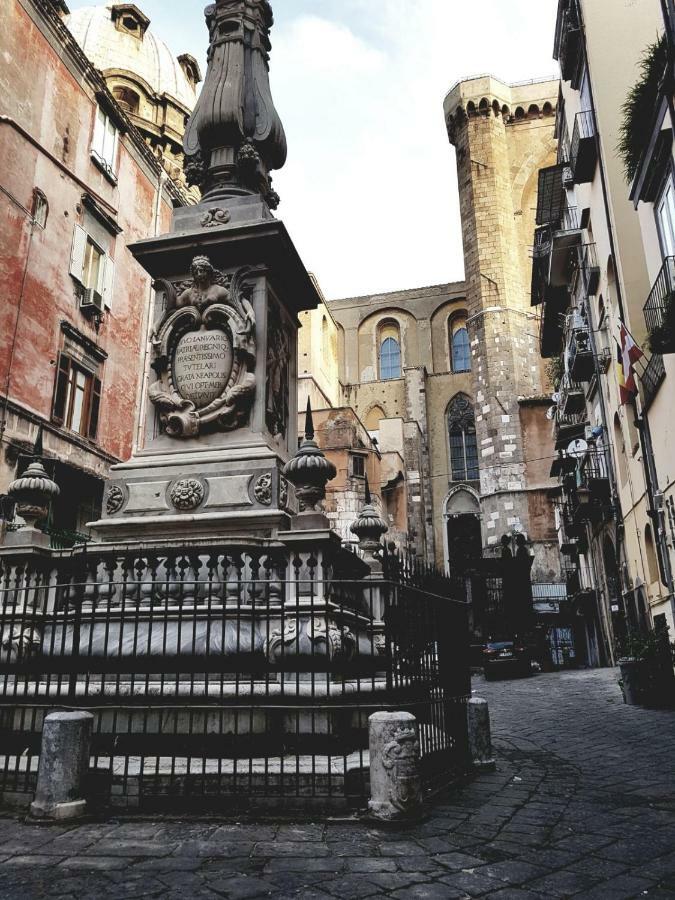Ad Un Passo Dal Duomo "2" Appartement Napels Buitenkant foto